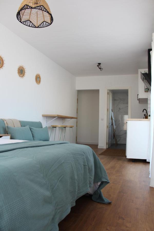 Brand New Studio With Terrace And Bbq Close To City Center Malaga Exterior photo